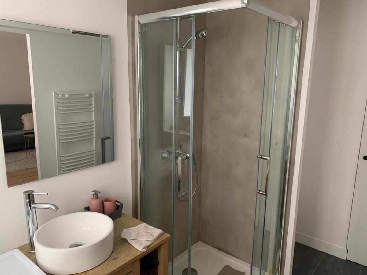 Blue Studio Cosy Et Calme Proche Du Centre Avec Tv Et Wifi La Rochelle  Exteriör bild